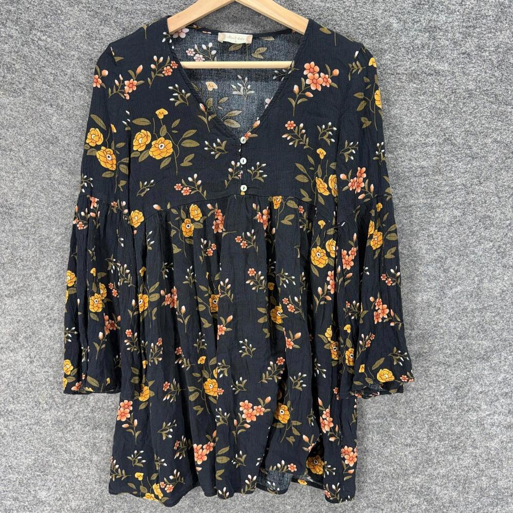 Altar'd State Blouse Women S Small Black Floral V-Neck 3/4 Sleeve Rayon Casual